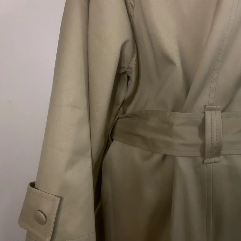 TOVE -- SIZE 38 - Picture 5 of 10